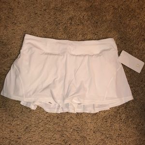 Lululemon circuit breaker skirt II white